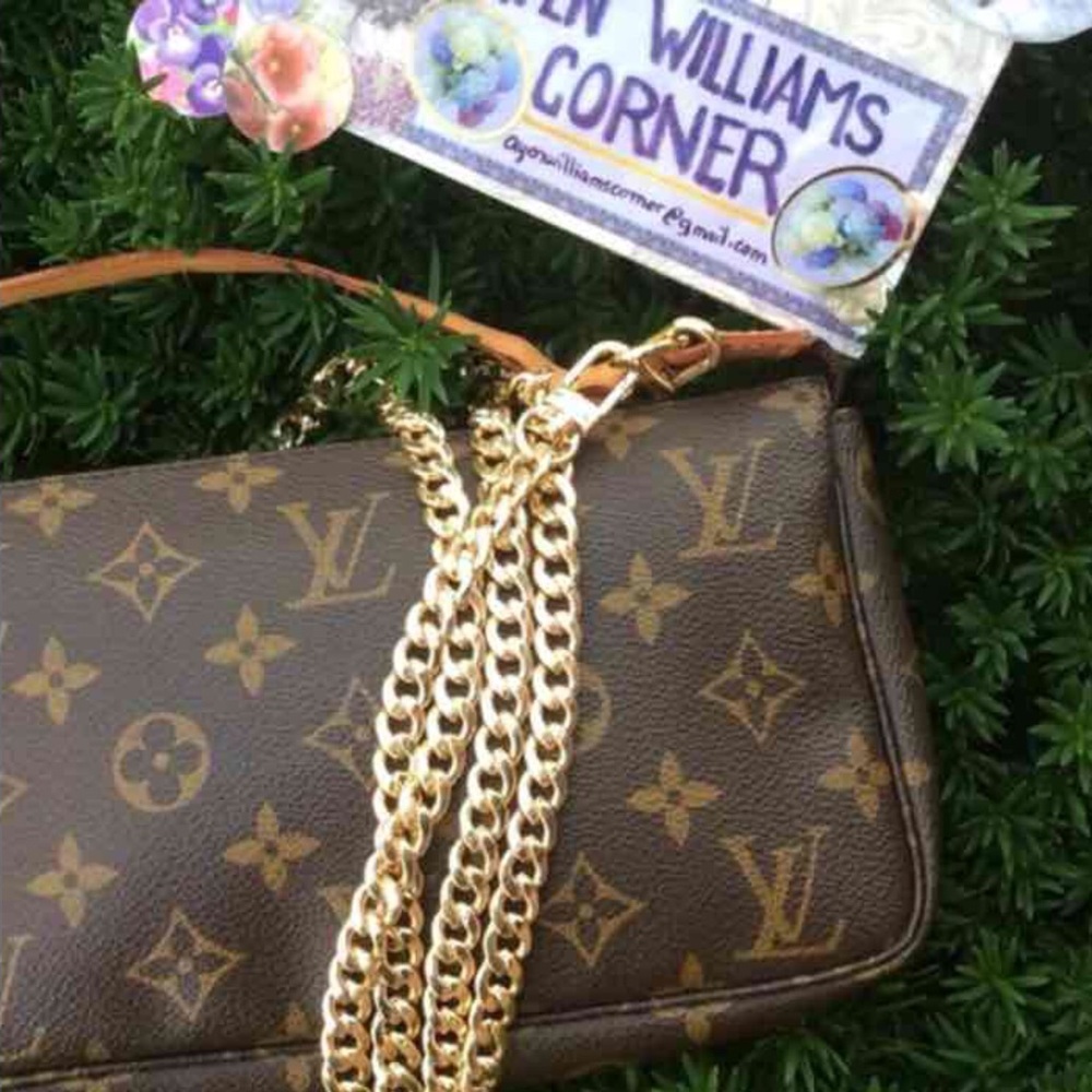 New. NOT LOUIS VUITTON. 47 inch Replacement strap